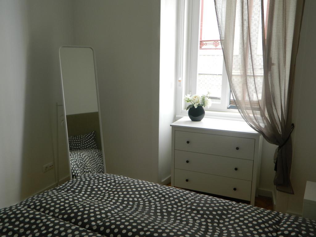 Enjoy Mouraria Apartments Lisbon Room photo